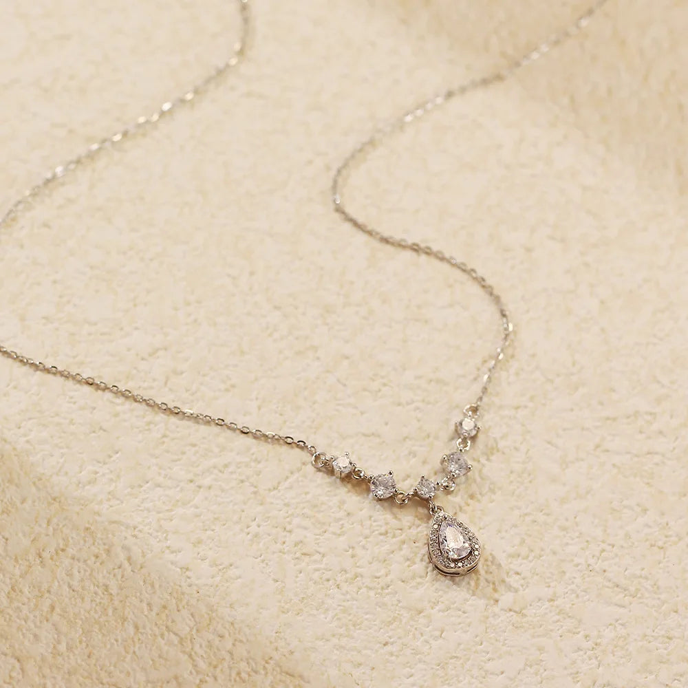 Vintage Water Drop Zircon Necklace – Sterling Silver Elegant Pendant