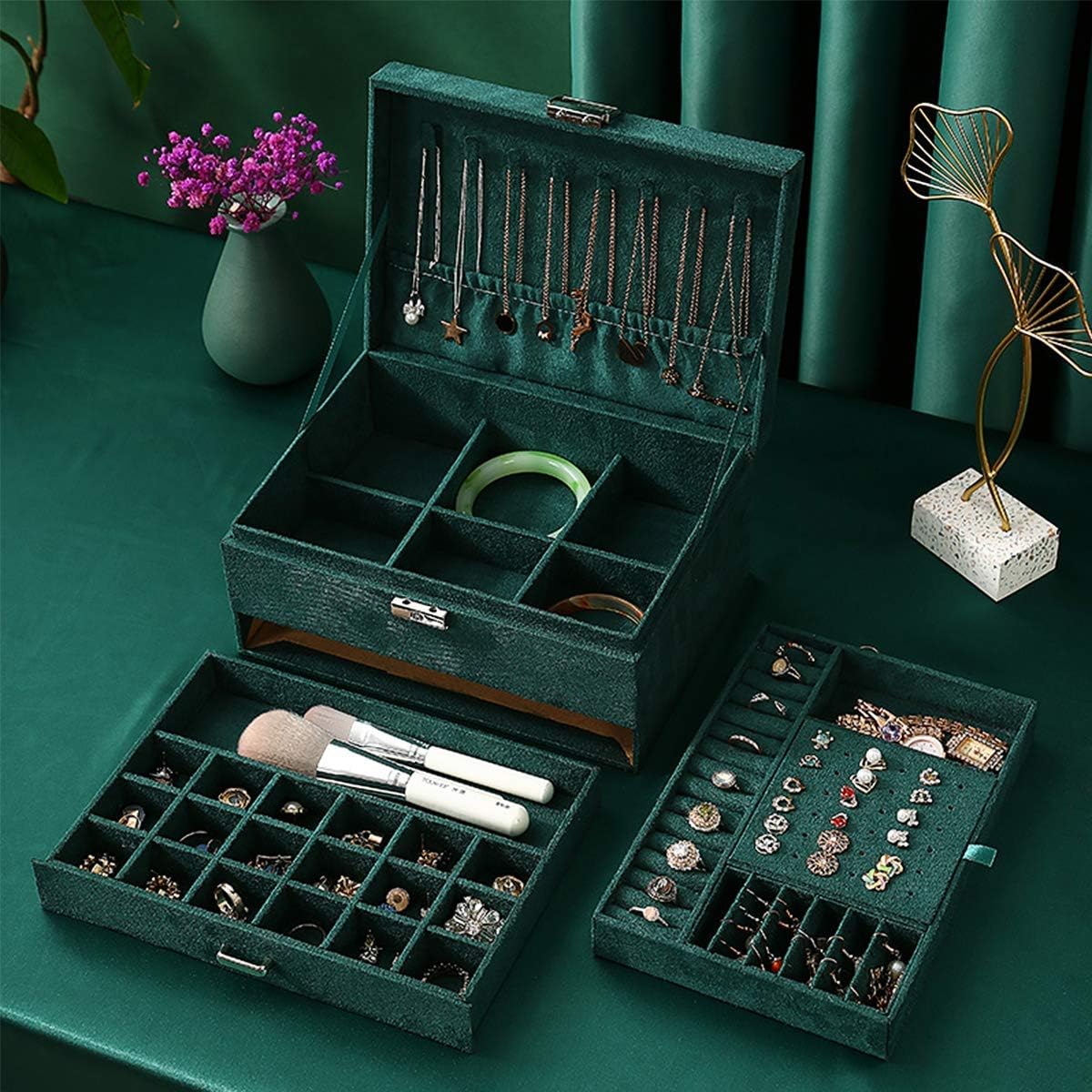 VelvetVault™ – 3-Layer Vintage Jewellery Storage Box with Lock