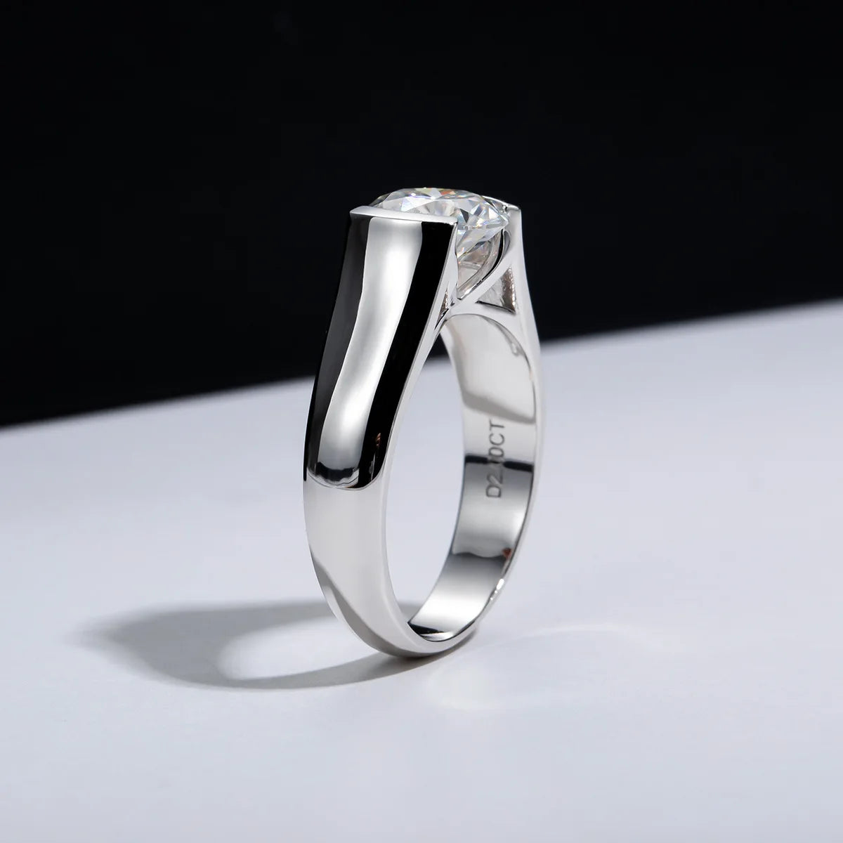 The Sterling Luxe Moissanite Ring – 2ct Round Brilliant Cut