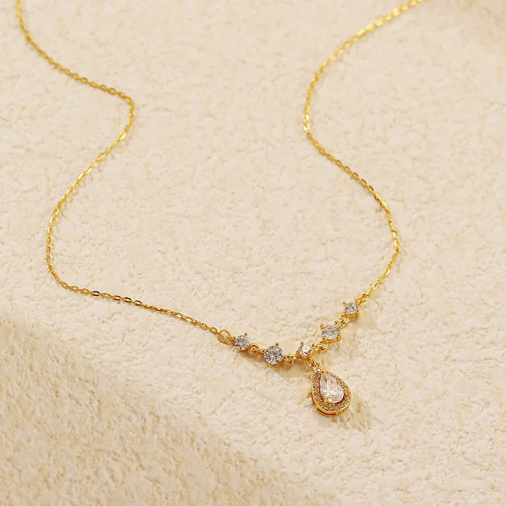 Vintage Water Drop Zircon Necklace – Sterling Silver Elegant Pendant