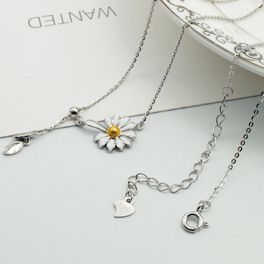 Daisy Cascade Lariat Necklace – Adjustable Enamel & Sterling Silver Choker