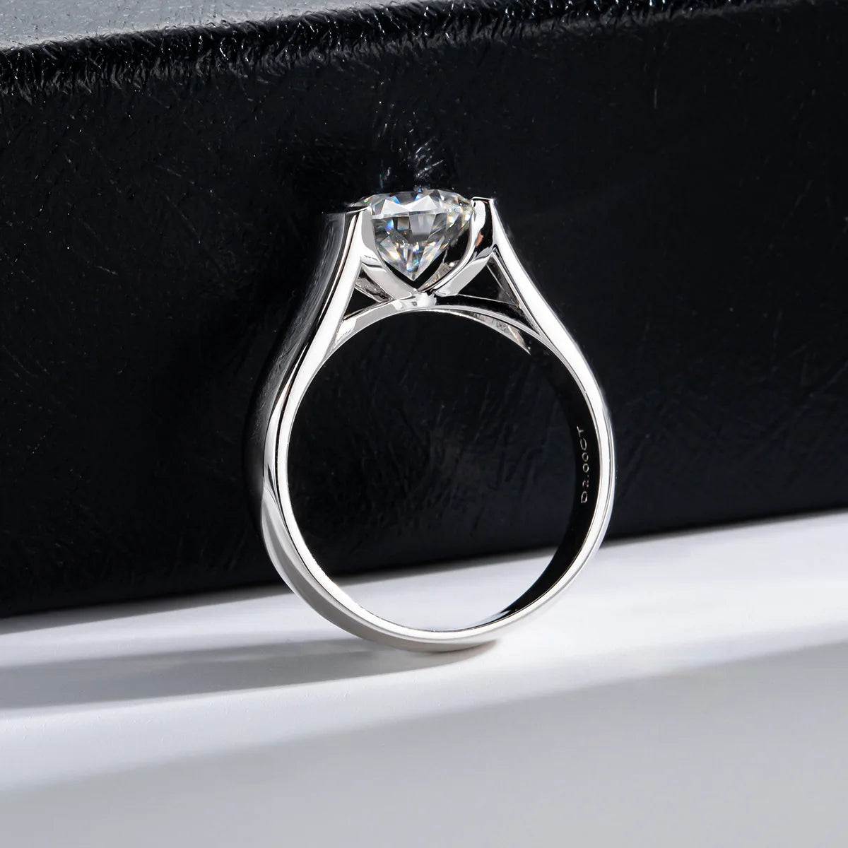 The Sterling Luxe Moissanite Ring – 2ct Round Brilliant Cut