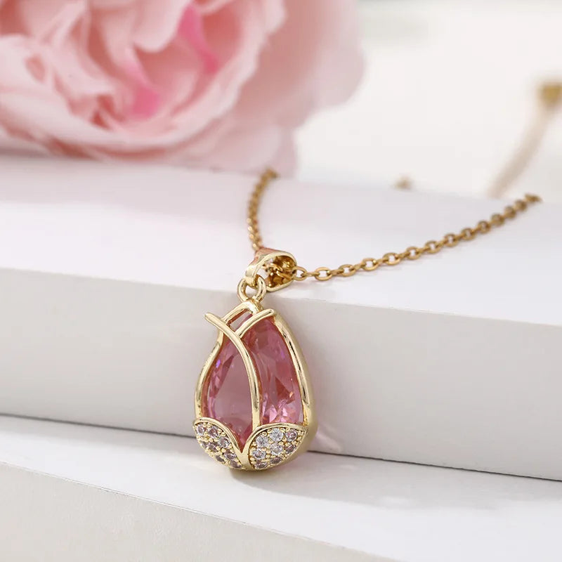 Tulip Bloom Clavicle Necklace – Titanium Steel Floral Jewelry