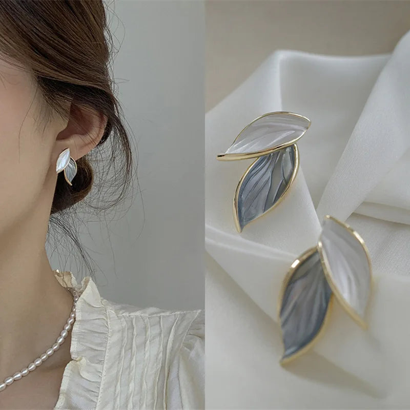Noir Luxe – Black Zircon Geometric Stud Earrings