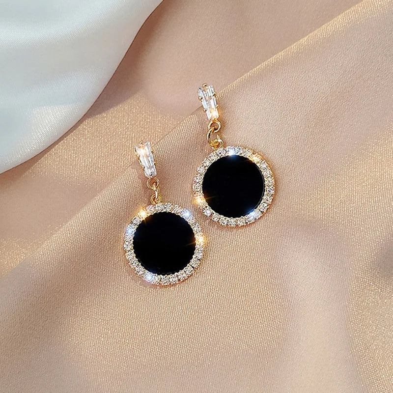 Noir Luxe – Black Zircon Geometric Stud Earrings