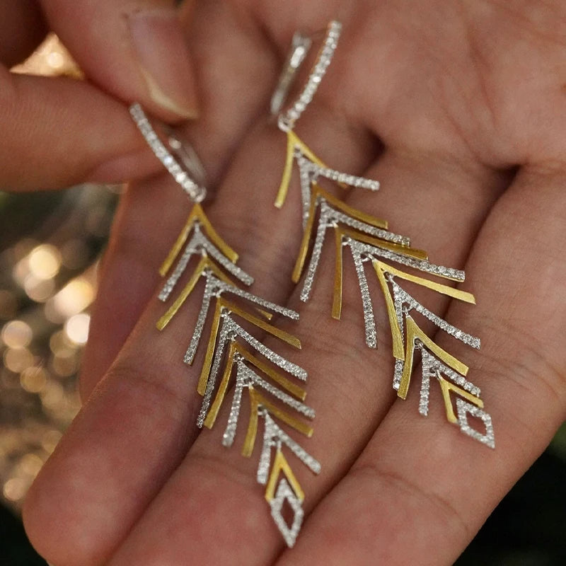 Aazuo 18K Gold Leaf Hook Earrings – 0.78ct Diamond Elegance