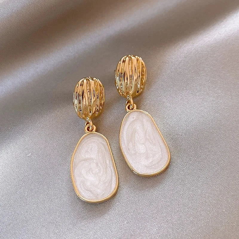Artisan Oval Drop Earrings – White Enamel & Geometric Dangle Design