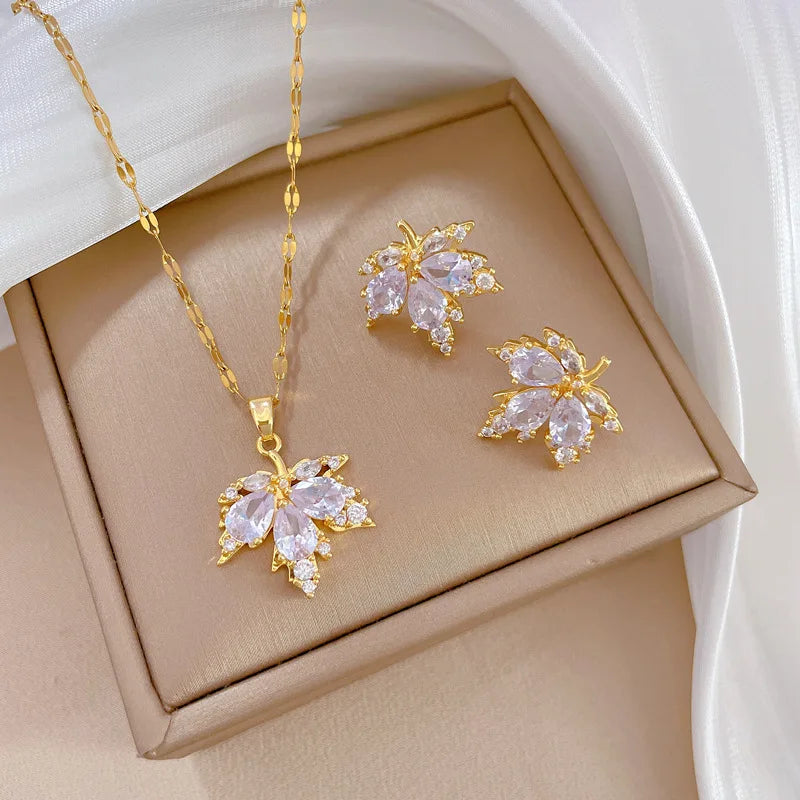 Golden Maple Luxe – Micro-Inlaid Necklace