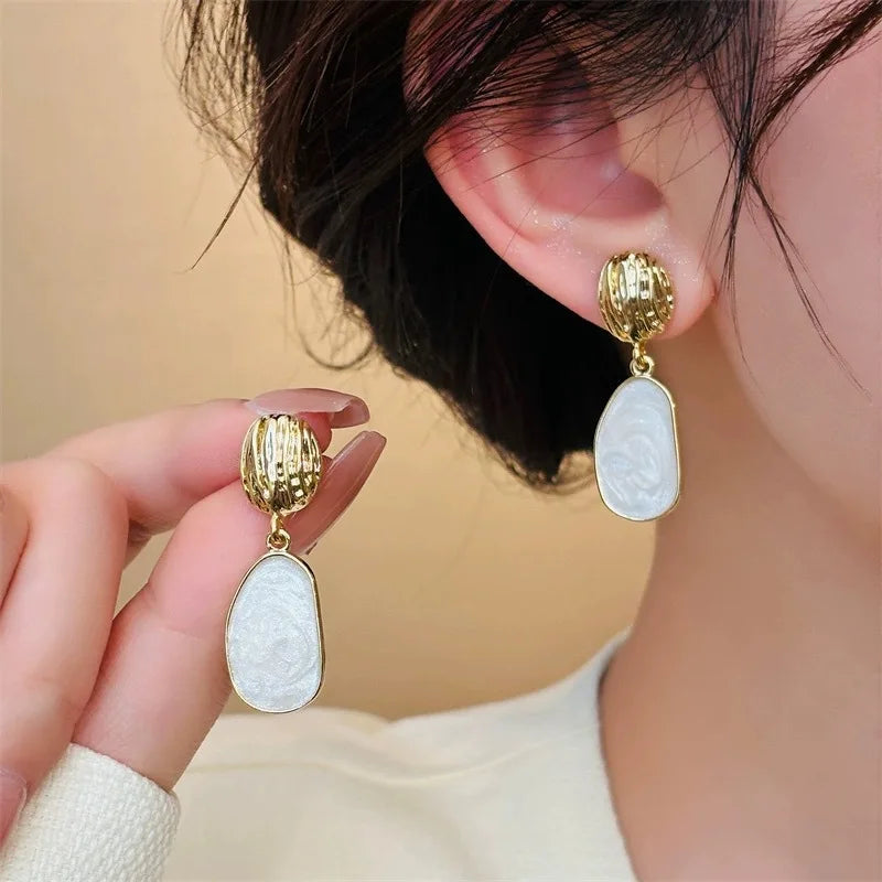 Artisan Oval Drop Earrings – White Enamel & Geometric Dangle Design