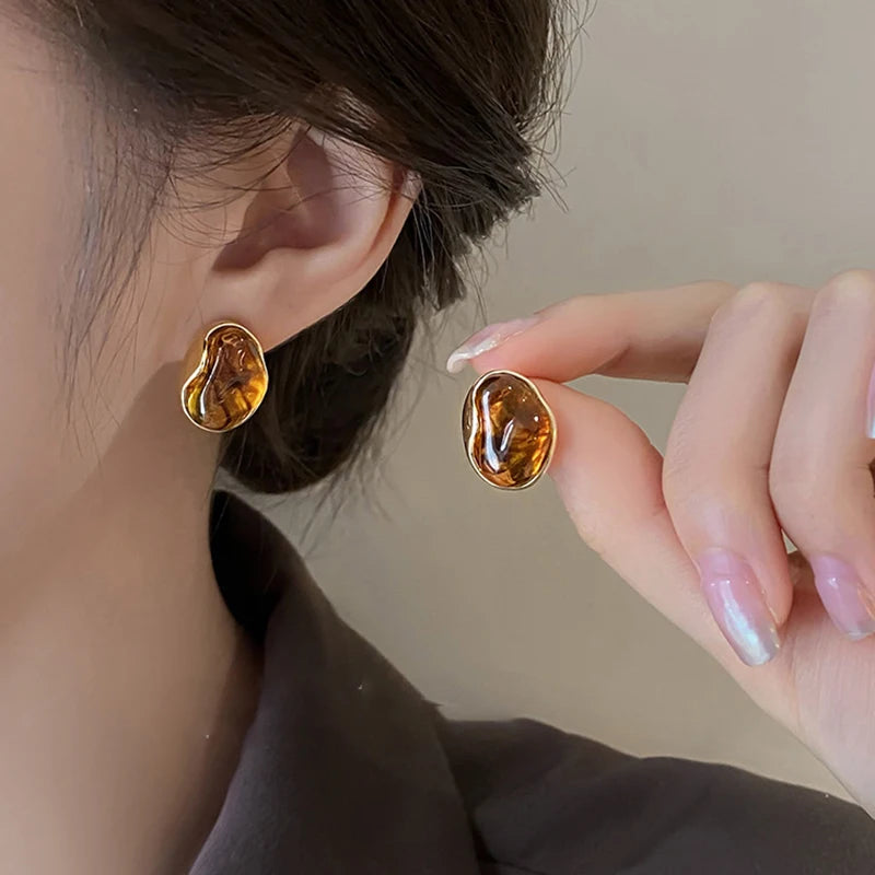 Tawny Horizon Dangle Earrings – Tiger's Eye Stone & Silver-Tone Design